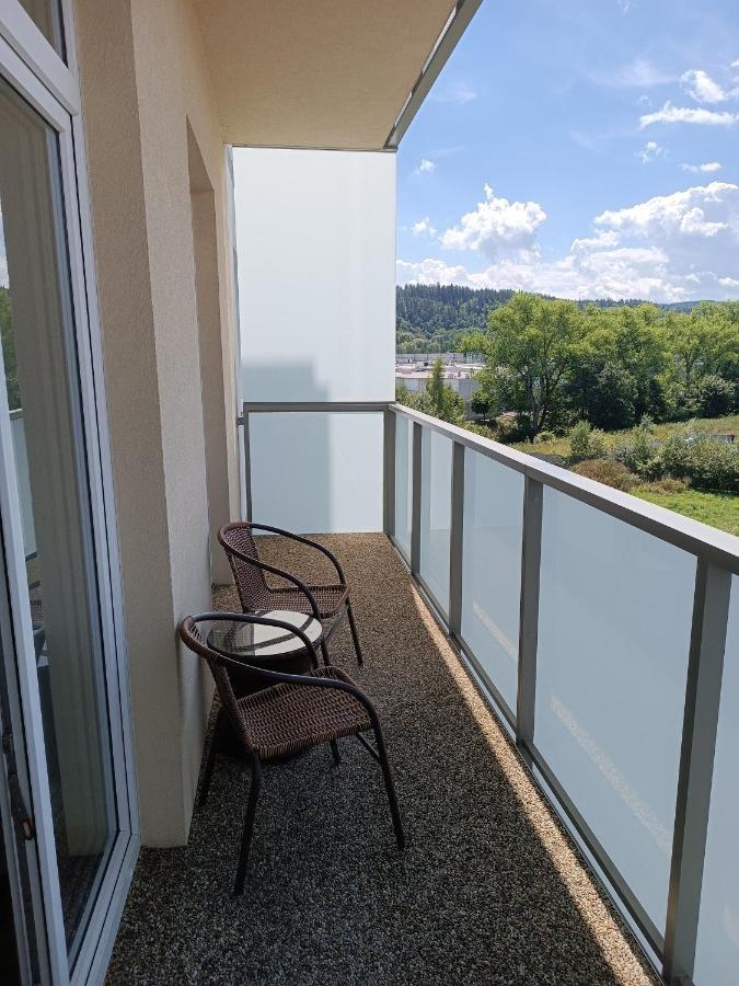 דירות קרלובי וארי Apartman S Wellness מראה חיצוני תמונה